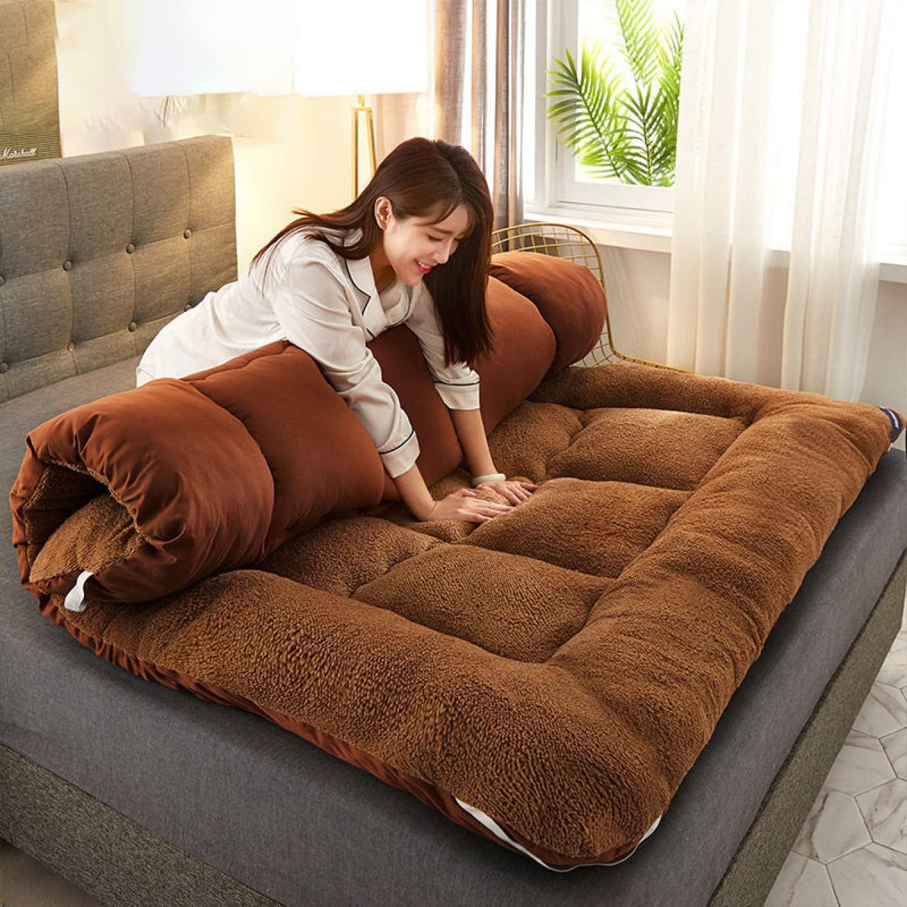 敷きパッド ベッドパッド シングル オールシーズン セミダブル 無地 水洗い ベッドマット コーヒー色 ..