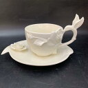 1客セット カップ&ソーサー 皿 浮き彫り ティーセット 陶器 ドリンクカップ フランス風 食器 コーヒーマグ 来客用 自宅 母へ 彼女 パーティー用 ギフト 個性 ミルクティー 紅茶 コーヒー エレ