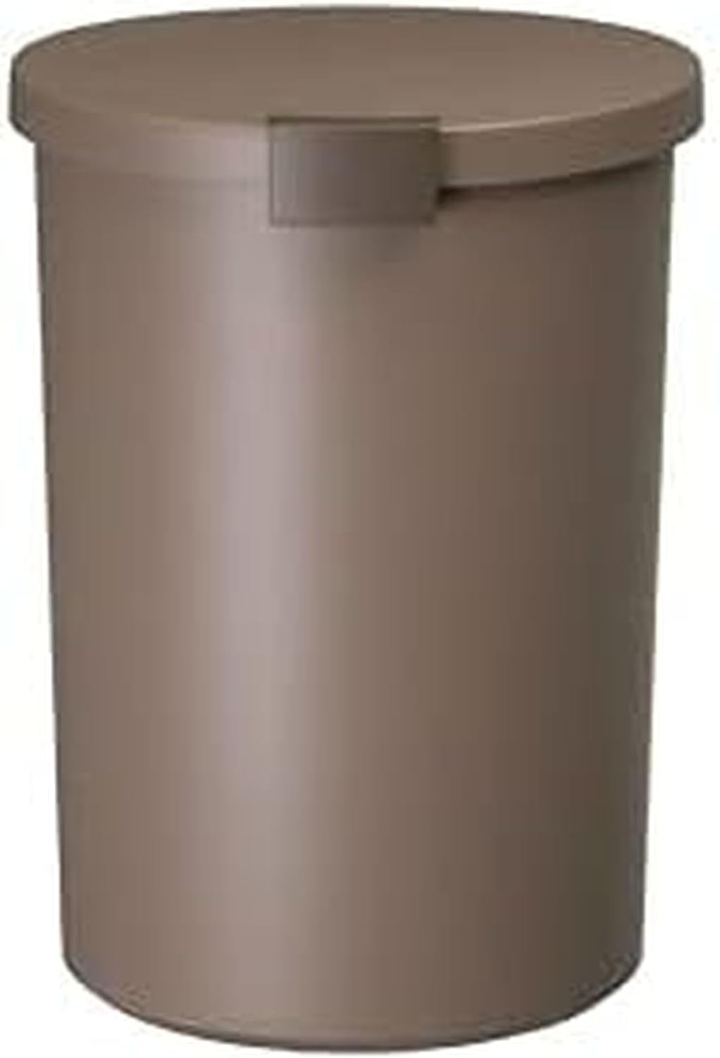 　　　 -------商品詳細------- 虫やニオイを気にせず、生ゴミを手軽に捨てられる便利な密閉ゴミ箱！ フタつきのゴミ箱よりもコンパクトで場所を取らず、使いやすい！ ゴミ箱が密閉されているため、部屋全体に広がるゴミ臭を防止！ シンプルでスタイリッシュなデザインで、インテリアにもマッチ！ 生ゴミ問題を解決するため、この小さなゴミ箱は必需品です！説明 高品質な材料と革新的なデザインが融合し、快適なごみ分別体験を提供します。 この大容量の設計により、ゴミ捨ての頻度を減らし、生活を便利にします。 コンパクトなサイズ＆スタイリッシュなデザイン: コンパクトなサイズのデザインで、場所を取らずに設置できます。 美しいデザインと機能性を兼ね備えた製品です。 快適なごみ管理を実現し、清潔で快適な生活環境を提供します。家庭やオフィスなど、さまざまな場面で活躍します。50リットル ゴミ箱 ゴミ箱 消臭 20l ゴミ箱 燃えるゴミ箱 車用ゴミ箱 猫うんち臭わないゴミ箱 屋外 ゴミ箱 蓋付きゴミ箱 45リットル オムツ ゴミ箱 30リットル ゴミ箱 50L 無地 ゴミ袋対応 清潔 丸形 2個組 ゴミ箱 ふた付き おしゃれ ダストボックス 家庭用 大口径 グレー 30L 消臭 45リットル ゴミ袋ホルダー 袋が見えない 多機能 蓋付きゴミ箱 本体 ペダル 5L ブルー