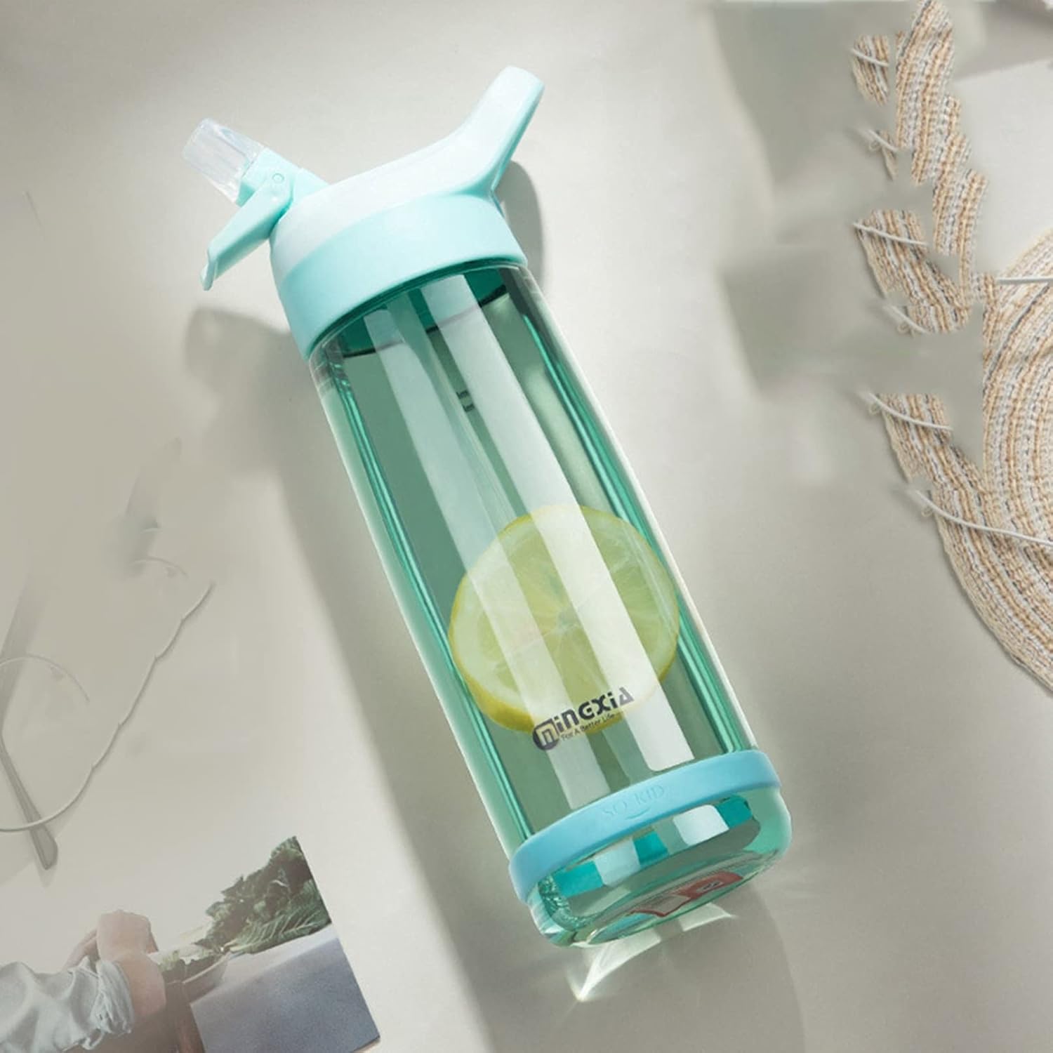 ストロー付き水筒 550ml 460ml クリアボトル ウォーターボトル pc材質 ワンタッチオープン 目盛り 直飲..