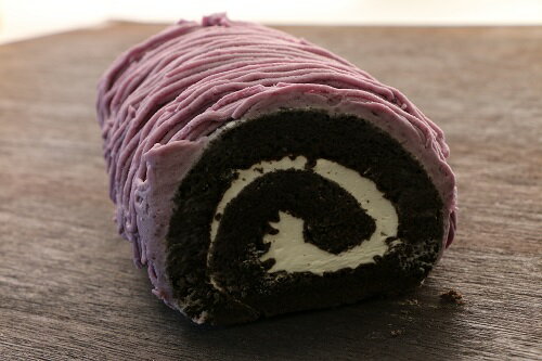 紫芋ロールケーキ モンブラン ロールケーキ さつまいも はちみつ入り おいもスイーツ 冷凍でお届け 断面萌えのサムネイル