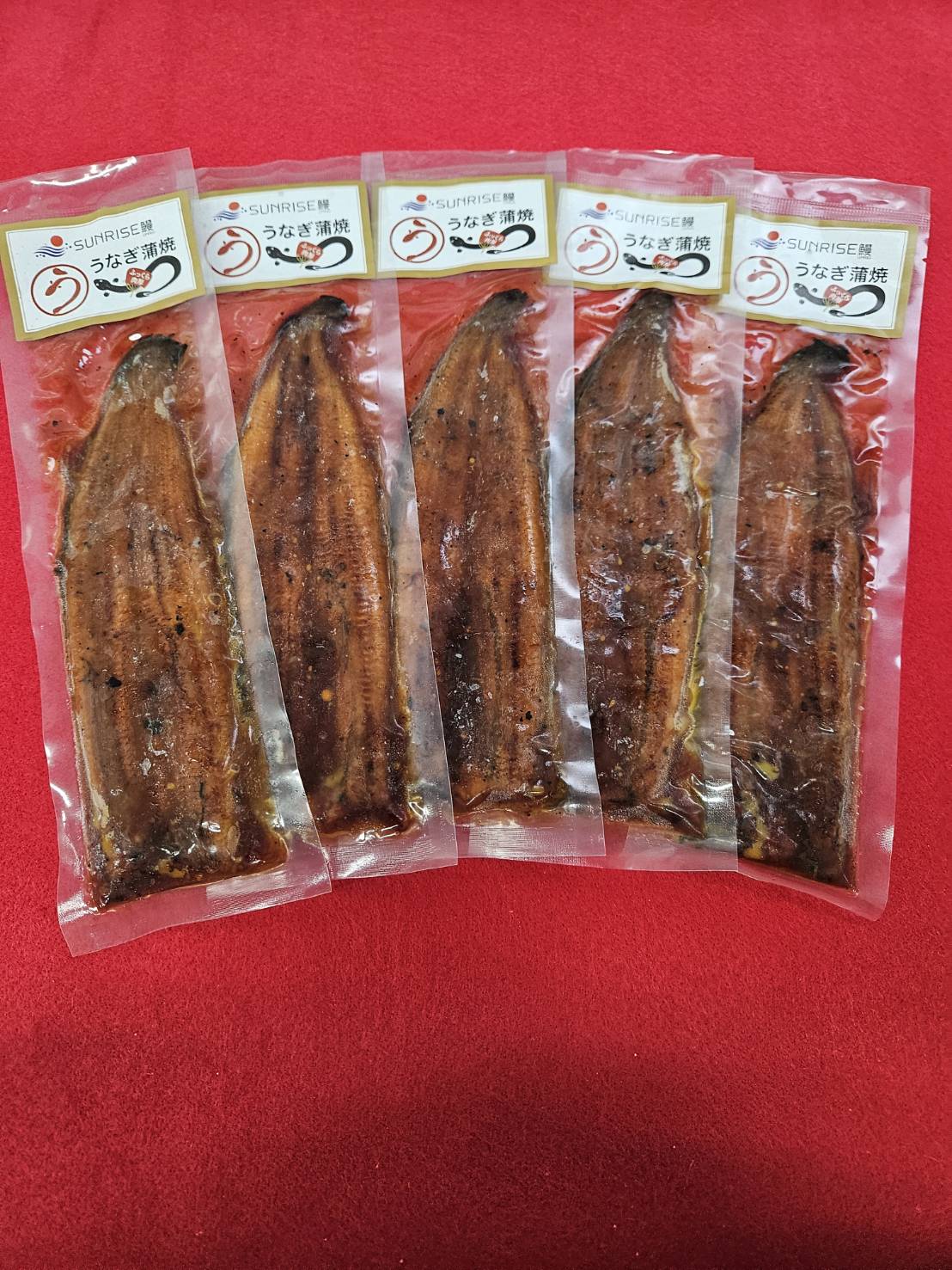 うなぎ蒲焼き　食べきりパック　1尾100g×5尾セット　中国産　頭なし　背開き　冷凍　送料無料　ウナギ..