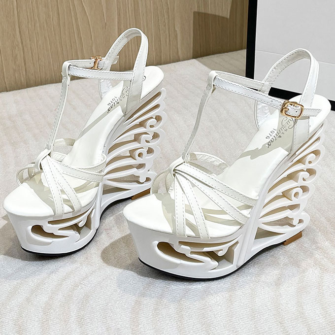 *71251【24.0cm】バタフラ