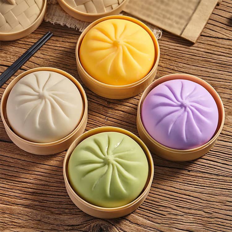グラブアドリームの蒸し器 スクイーズ プッシュポップ スクイーズ玩具 可愛い 4個セット TPR素材 おもちゃ プッシュ もちもち 肉まん 低反発 プッシュポップ 握ってストレス発散｜アングル2