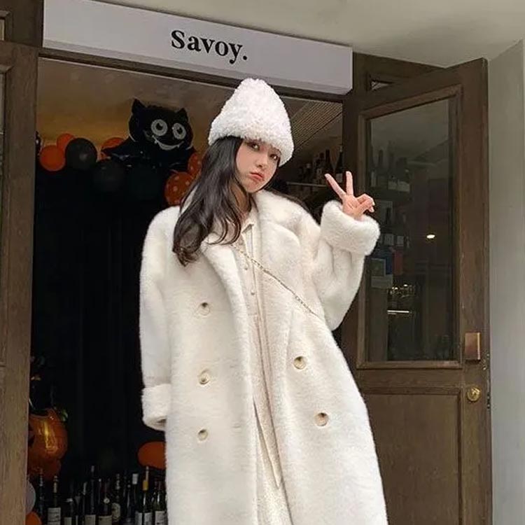 デニム ジャケット レディース シャツ 春の 愛の 刺繍 デニム ショート ジャケット 女性用 早春秋 小さい トップス 冬