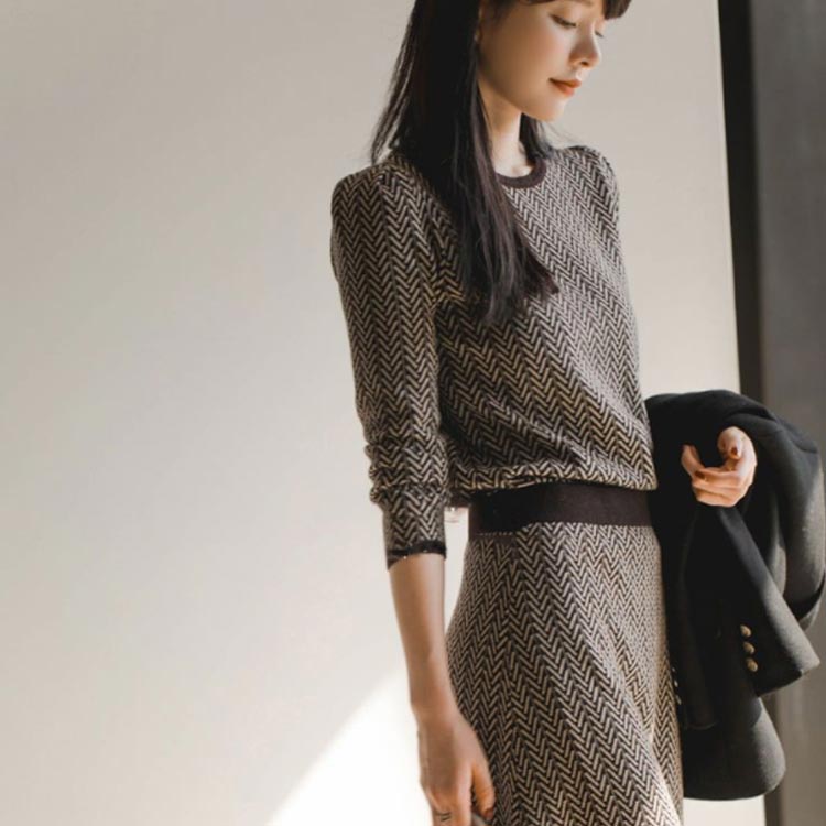 ニットセットアップ セットアップ 送料無料 切り替え 2点セット 丸首 スカートスーツ ニットソー ニットスカート ロングスカート レディース2点セット きれいめ セーター 大人 ゆったり カジュアル シンプル 着痩せ 体型カバー おしゃれ