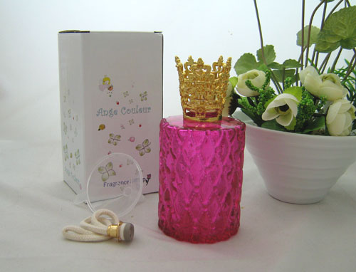 サワデー香るスティック【まるで香水のような部屋の芳香剤】パルファムノアール本体70ml[小林製薬]部屋用【部屋玄関に映えるディフューザー】ルームフレグランスフレグランスディフュ…