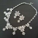 ネックレス イヤリング シルバー系 2点セット アクセサリー 結婚式 パーティー 演奏会 キラキラ ジュエリー 花 ウェディング ブライダル ウエディング 二次...