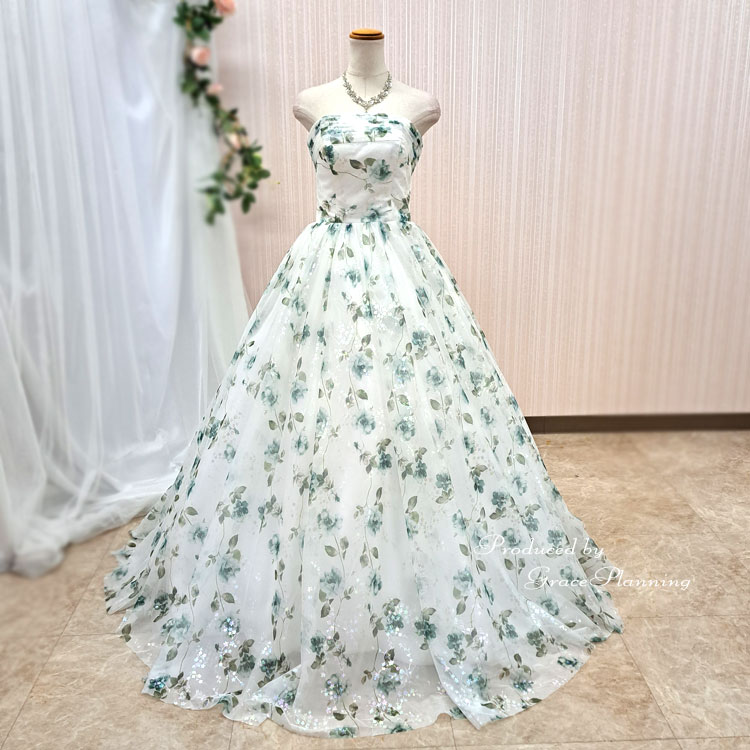 【NEW】カラードレス ウェディングドレス 花柄プリント プリンセスライン(9号 11号/Mサイズ Lサイズ/オフホワイト×グリーン花柄)ホログラム 演奏会用ドレス パーティドレス ウエディング 前撮り 後撮り 披露宴 結婚式 花嫁 舞台衣装 ステージ衣装 二次会 (cd13052-t)