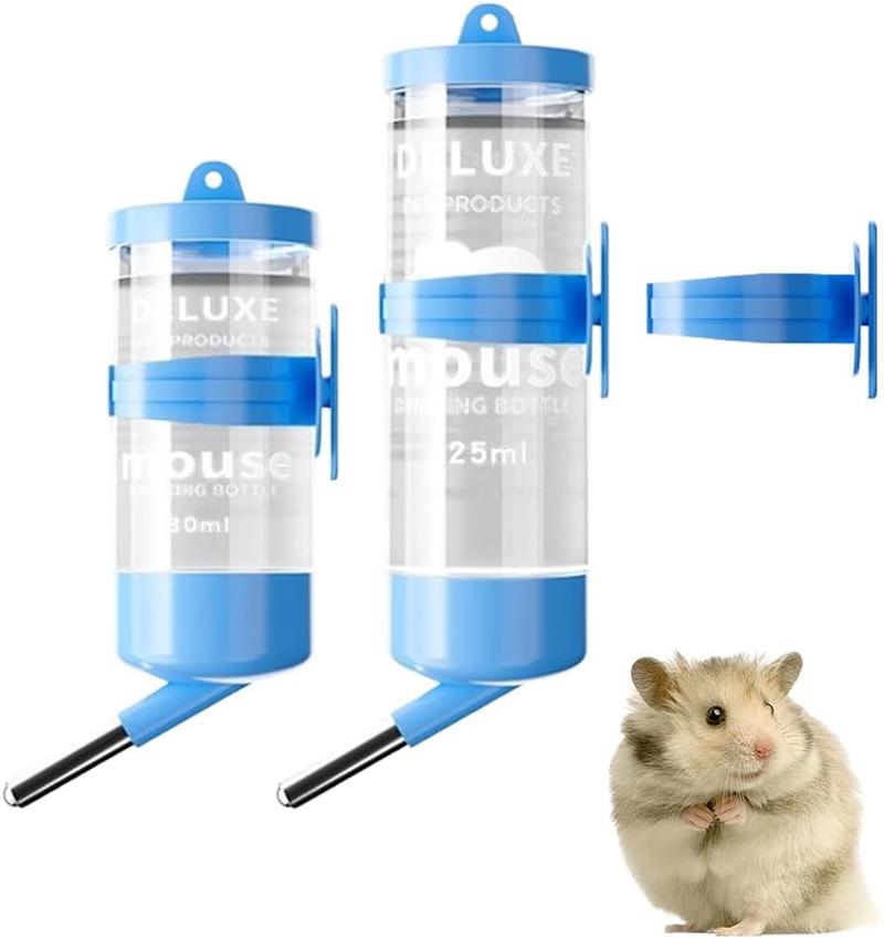 【長持ちする素材】：プラスチックとステンレス鋼で作られた小動物用ウォーターボトルは、噛みつきにたえて変形しません。プラスチックとステンレスの素材は、小動物の長期使用に優れた耐久性を提供します。 【飲みやすさ】：ボトルのステンレス製の飲み口には、小さなボールが1つあります。これにより、小さなペットでも簡単に水を飲むことができます。ステンレス鋼のボールはホースの先を塞ぎ、水を吸って飲む際にのみ水が通ります。 【取り付けが簡単】：ペット用ウォーターボトルはシンプルで取り付けが簡単です。 使いやすいねじ込み式ブラケットをペットの箱やケージに取り付けることができます。パッケージ内の鋼線でケージにボトルを吊るすこともできます。 【便利で心温まる】：このタンブラー自動給水器はハリネズミ、ハムスターなどの小動物のために設計され、長時間家にいなくても、ペットの飲み水を心配する必要がありません。80mlの容量で、ペットはいつでもどこでも簡単に新鮮な水を楽しむことができる。 【小さなペットに適しています】：トトロ、ハムスター、マウス、ウサギ、ラット、子犬、チンチラ、 フェレット、スナネズミ、モルモット、オランダのブタ、猫など。【長持ちする素材】：プラスチックとステンレス鋼で作られた小動物用ウォーターボトルは、噛みつきにたえて変形しません。プラスチックとステンレスの素材は、小動物の長期使用に優れた耐久性を提供します。 【飲みやすさ】：ボトルのステンレス製の飲み口には、小さなボールが1つあります。これにより、小さなペットでも簡単に水を飲むことができます。ステンレス鋼のボールはホースの先を塞ぎ、水を吸って飲む際にのみ水が通ります。 【取り付けが簡単】：ペット用ウォーターボトルはシンプルで取り付けが簡単です。 使いやすいねじ込み式ブラケットをペットの箱やケージに取り付けることができます。パッケージ内の鋼線でケージにボトルを吊るすこともできます。 【便利で心温まる】：このタンブラー自動給水器はハリネズミ、ハムスターなどの小動物のために設計され、長時間家にいなくても、ペットの飲み水を心配する必要がありません。80mlの容量で、ペットはいつでもどこでも簡単に新鮮な水を楽しむことができる。 【小さなペットに適しています】：トトロ、ハムスター、マウス、ウサギ、ラット、子犬、チンチラ、 フェレット、スナネズミ、モルモット、オランダのブタ、猫など。