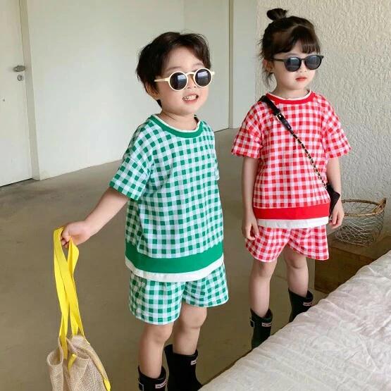 Rakuten - セットアップ 上下 2点セット キッズ ベビー 子供用 女の子 男の子 夏 チェック柄 トップス ボトムス Tシャツ 半袖 ショートパンツ ハーフパンツ お洒落 かわいい お出かけ 普段着 部屋着 普段使い 子供服 姉妹 兄妹 姉弟 兄弟 お揃い