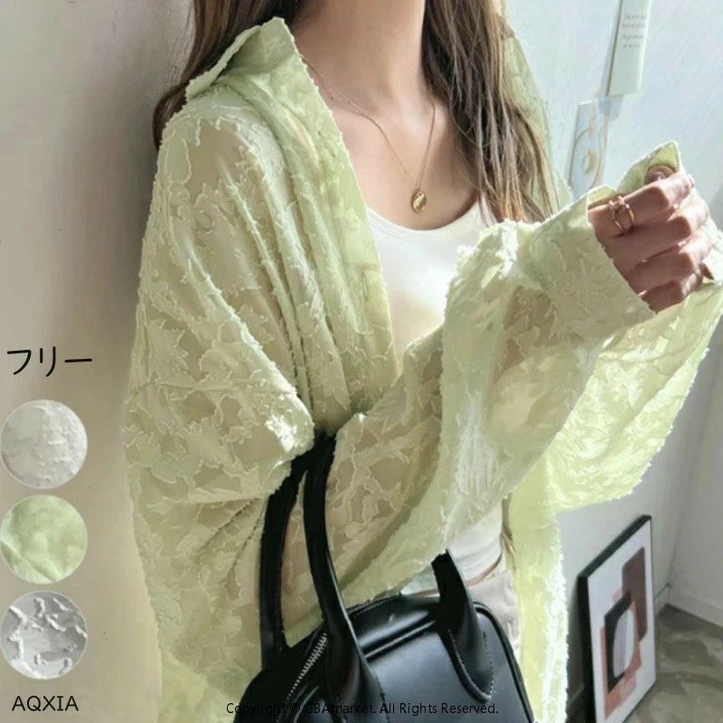 甘くなりすぎず大人っぽく着こなせるシアーシャツが新登場♪※商品内容※ブラウス レディース カーディガン UVカーデ!※商品特徴※甘くなりすぎず大人っぽく着こなせるシアーシャツが新登場!シアー素材の為、トップスとしてインナーとのレイヤードを楽しむのはもちろん、前を開けて羽織としても使えるのでロングシーズンでご着用いただけます!また、ルーズな丈感がお尻周りをしっかりカバーしてくれるのも嬉しいポイント!スカート合わせで可愛らしく、パンツ合わせでカジュアルにとお好みの雰囲気に合わせてコーデを楽しんでいただけます。カラーは使いやすい4色からお選びください♪※商品の色は物撮りをご参照ください。※モデル着用写真は外光の強い元で撮影しているので実際の色よりも明るく写っております。※商品説明※アイボリー、グレー、ライトグリーン着丈75cm、肩幅56cm、バスト128cm、裾幅63cm、袖丈56cm※採寸は平置きの状態で行っています。若干誤差が出る場合もございます。予めご了承くださいませ。ポリエステルなしやや有りなし薄手中国製5着脱楽ちん ブラウス レディース カー レディースファッション 新登場! アイボリー ライトグリーン グレー