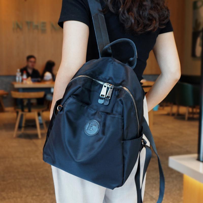 女性 かわいいリュック 韓国 オシャレ バッグ 小物 ブランド雑貨 続々登場 A:カーキ B:黒