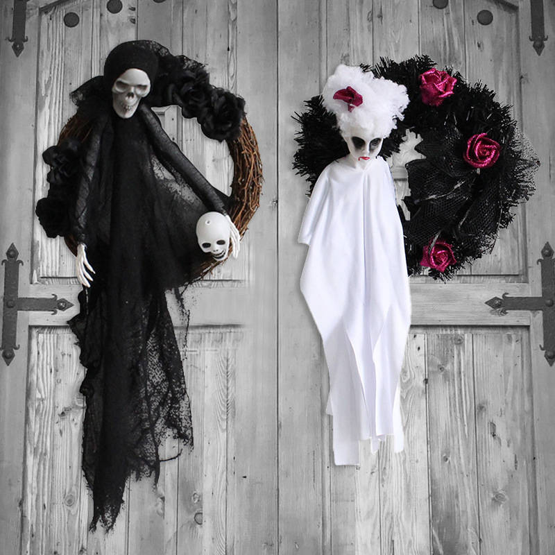 Rakuten - ブラック＆ホワイト?ゴースト 装飾 お化け ハロウィングッズ 顔無し お人形 飾り物 ぬいぐるみ 置物 玄関 お化け屋敷 店舗飾り 小道具 雑貨 装飾