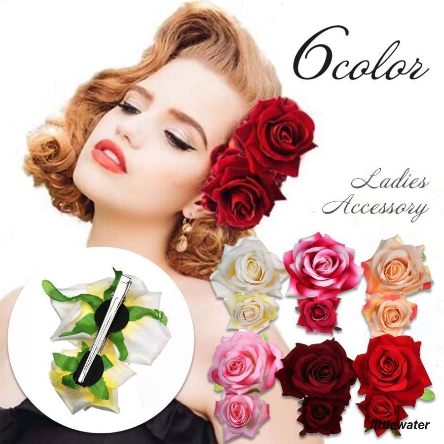 大振りの薔薇モチーフのレディース向けヘアクリップです。これ一つで簡単に華やかスタイルができあがります。シンプルなクリップタイプなので、コサージュとしても◎【サイズについて】商品の特性上、個体差がございますが長辺13cm 短辺11cmとなります。【カラーについて】生産ロットにより柄の出方や色の濃淡が異なる場合がございます。お使いのモニターや撮影時の光の加減などにより画像と実際の商品のカラーが異なる場合もございます。予告なしにカラーやデザインなどの変更がある場合もございます。大振りの薔薇モチーフのレディース向けヘアクリップです。これ一つで簡単に華やかスタイルができあがります。シンプルなクリップタイプなので、コサージュとしても◎【サイズについて】商品の特性上、個体差がございますが長辺13cm 短辺11cmとなります。【カラーについて】生産ロットにより柄の出方や色の濃淡が異なる場合がございます。お使いのモニターや撮影時の光の加減などにより画像と実際の商品のカラーが異なる場合もございます。予告なしにカラーやデザインなどの変更がある場合もございます。