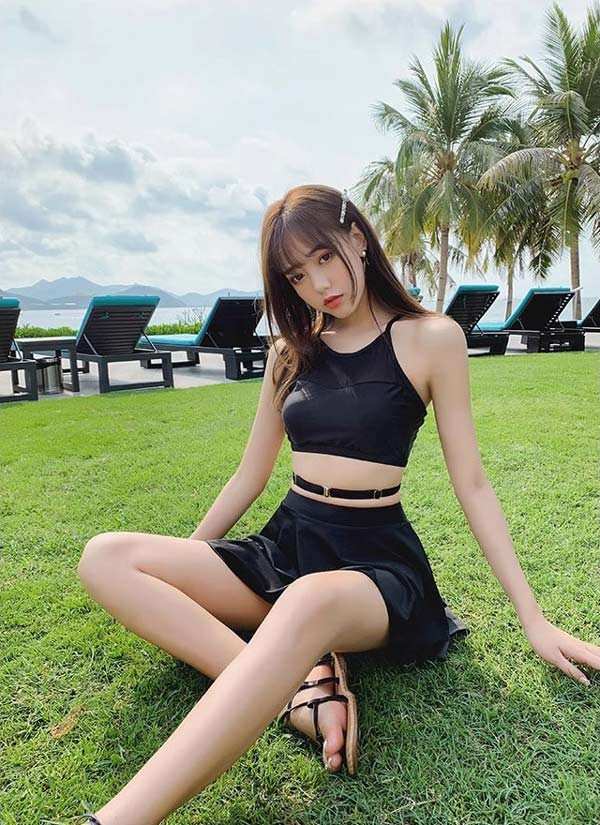 ビキニ水着 服みたいな 水着 3点セット 肩出し セクシー ワイヤーなし パッド付 レディース 着瘦せ シンプル 写真映え 撮影用 海 夏 サマー プール リゾート 大人可愛い 旅行 温泉 女性用 ジュニア 学生 女の子 ブラック