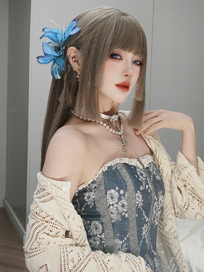 姫カット 中世の貴族風 ストレート ブラウン色 茶髪 フルウィッグ かつら 女性 長髪 ロングウィッグ ロングヘア ロリータ lolita 前髪あり 自然 可愛い wig コスプレ 耐熱ウィッグ 小顔効果 コスチューム 仮装 文化祭 学園祭 演劇 舞台 イベント 変装 女装 dp246x1x1jc
