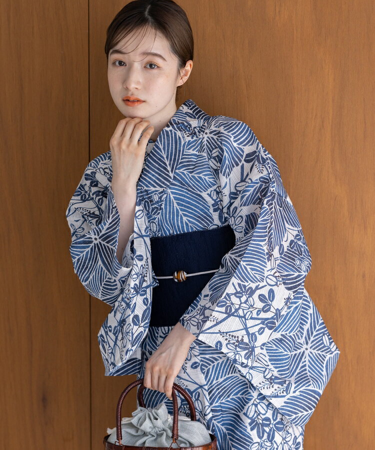 瑠璃に夏の葉 こだわり浴衣5点セット(浴衣/帯/下駄/腰紐/着付け冊子) 綿絽生地 乱絽 ブルー系 萩
