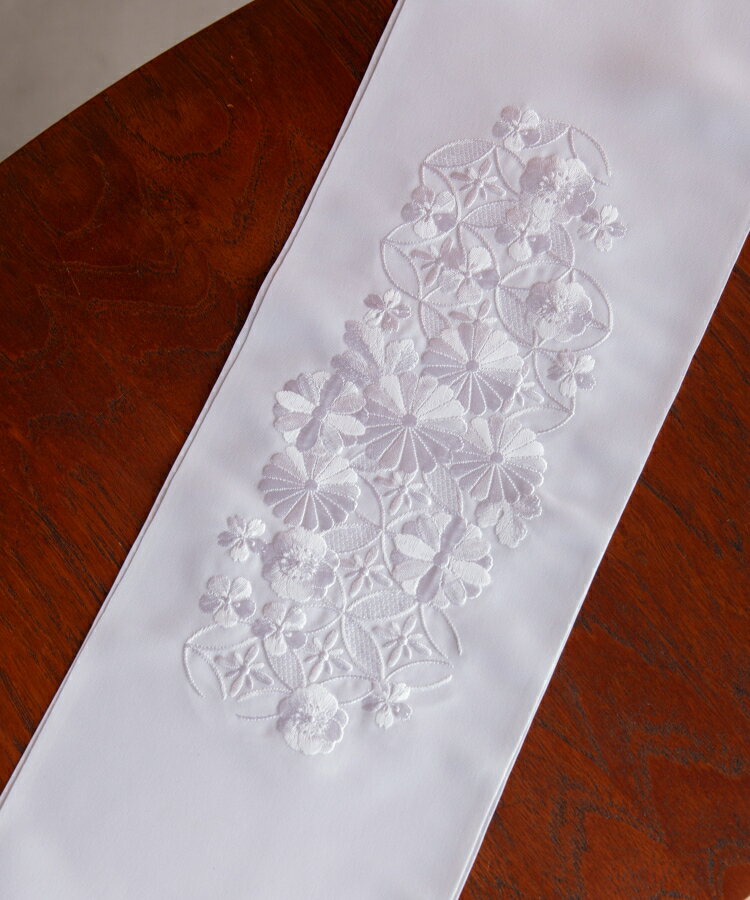 半衿 -七宝に菊-