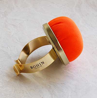 フランス　BOHIN　ピンクッションブレスレットネオンオレンジ　手芸
