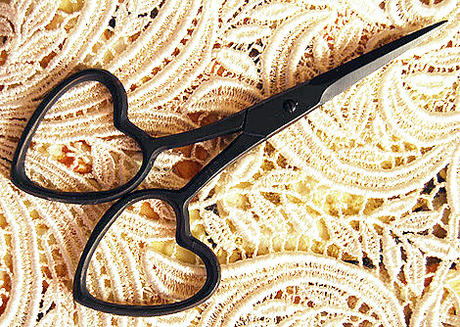 刺繍ハサミ ラブ 手芸が楽しくなる素敵なハサミ 手芸 糸切り 刺繍 鋏