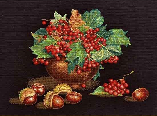 刺しゅうキット 『フラワーエンブロイダリー スミレのティッシュケース (ベージュ) 9052』 Olympus オリムパス