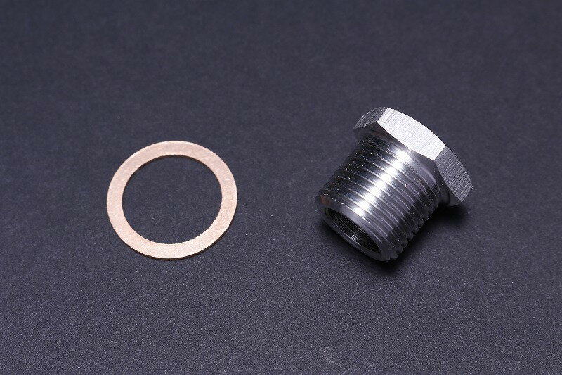 NISSAN アウトレットパイプ/O2センサーアダプター（赤ヘッド車用）