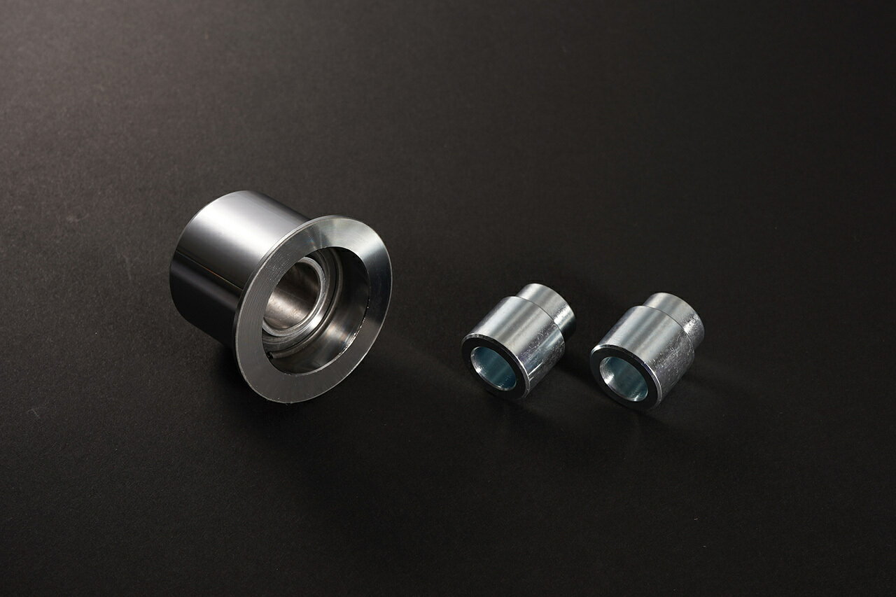 乐天商城 - TOYOTA フロントロアアーム用ピロ＆カラーSET　片側 （90/100系）