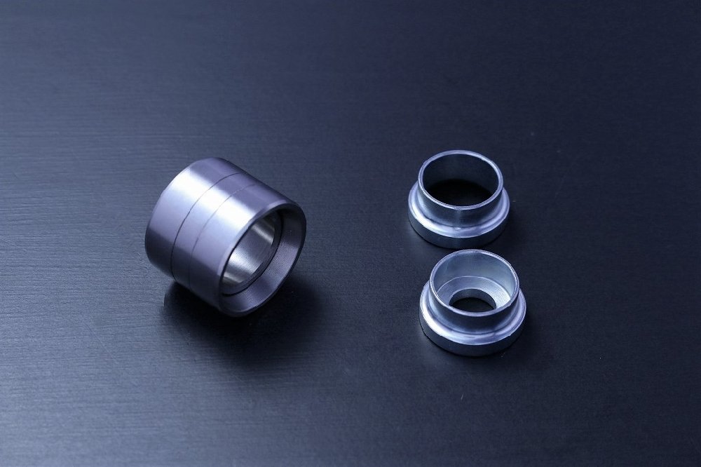 樂天商城 - SR系　リアロアブラケット用ピロ&カラーSET