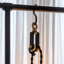 CORD HANGER(コードハンガー) / コンセントタイプのペンダントライトを吊り下げるコードハンガー