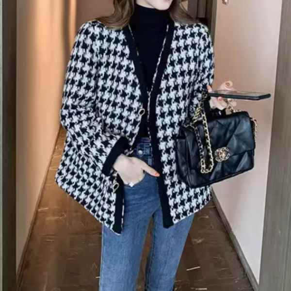樂天商城 - レディース ジャケット アウター 上着 前開き ノーカラージャケット 長袖 Vネック ストレート ポケット ツイード かわいい 大人可愛い きれいめ 上品 おしゃれ エキゾチック こなれ感 ガーリー モード系 エレガント 主役級 存在感 抜け感 キュート 都会的 千鳥格子 秋