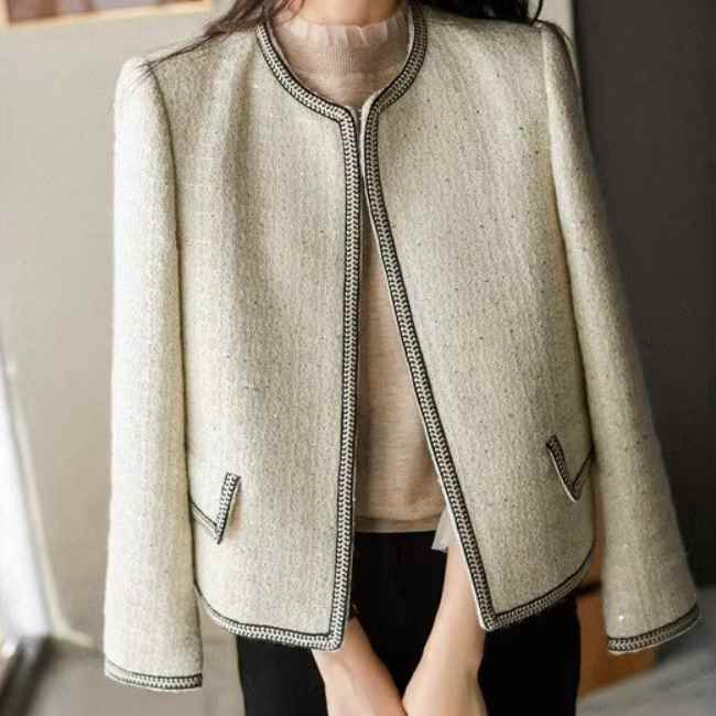 Wool - レディース ジャケット スーツ 上着 ウール 羽織 前開き ノーカラーコート ノーカラージャケット 長袖 ラウンドネック 襟なし ノーカラー かわいい 大人可愛い きれいめ シンプル カジュアル 上品 おしゃれ かっこいい レトロ こなれ感 個性的 クール モード系