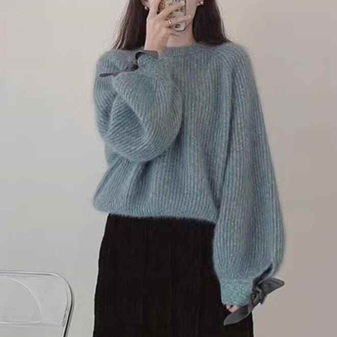 樂天商城 - ゆるめシルエット 袖口リボン 杢調ニット レディース トップス セーター ミディアム丈 長袖 ボリューム袖 ラグラン ランタンスリーブ 袖口スリット クルーネック 襟なし オーバーサイズ 異素材ミックス ニット かわいい 大人可愛い きれいめ シンプル カジュアル 上品