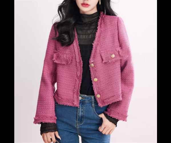 レディース ジャケット カーディガン アウター 上着 ショート クロップド丈 長袖 Vネック 襟なし ノーカラー ストレート フェミニン ボタン かわいい 大人可愛い きれいめ シンプル カジュアル 上品 おしゃれ かっこいい レトロ こなれ感 ガーリー エレガント 存在感