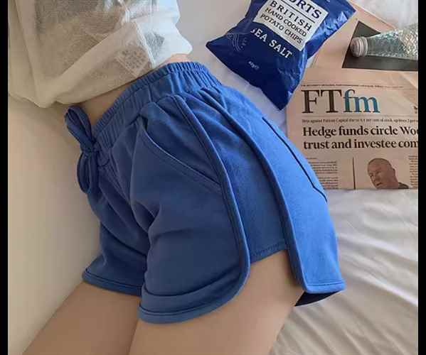 樂天商城 - レディース パンツ ボトムス スポーツウェア ホットパンツ ショートパンツ ミニ ショート ウエストリボン ハイウエスト ウエストゴム かわいい シンプル カジュアル おしゃれ かっこいい ラフ ボーイッシュ スポーティー クール キュート ラグジュアリー セクシー