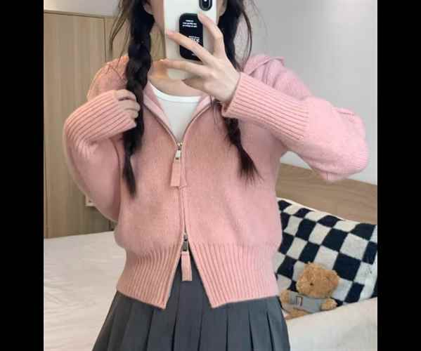 レディース トップス ニット セーター パーカー ショート クロップド丈 長袖 ファスナー 前開き かわいい 大人可愛い シンプル カジュアル おしゃれ かっこいい レトロ ラフ ボーイッシュ スポーティー ガーリー クール キュート ナチュラル ハンサム シック 高級感