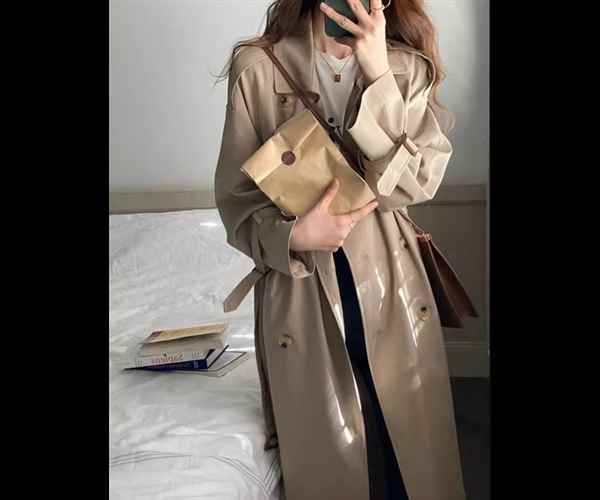 レディース コート アウター 上着 トレンチ ロングコート ロング 長袖 襟付き スーツカラー ベルト ウエストマーク 異国風 ボタン かわいい 大人可愛い きれいめ シンプル カジュアル 上品 おしゃれ かっこいい レトロ こなれ感 ボーイッシュ クール エレガント