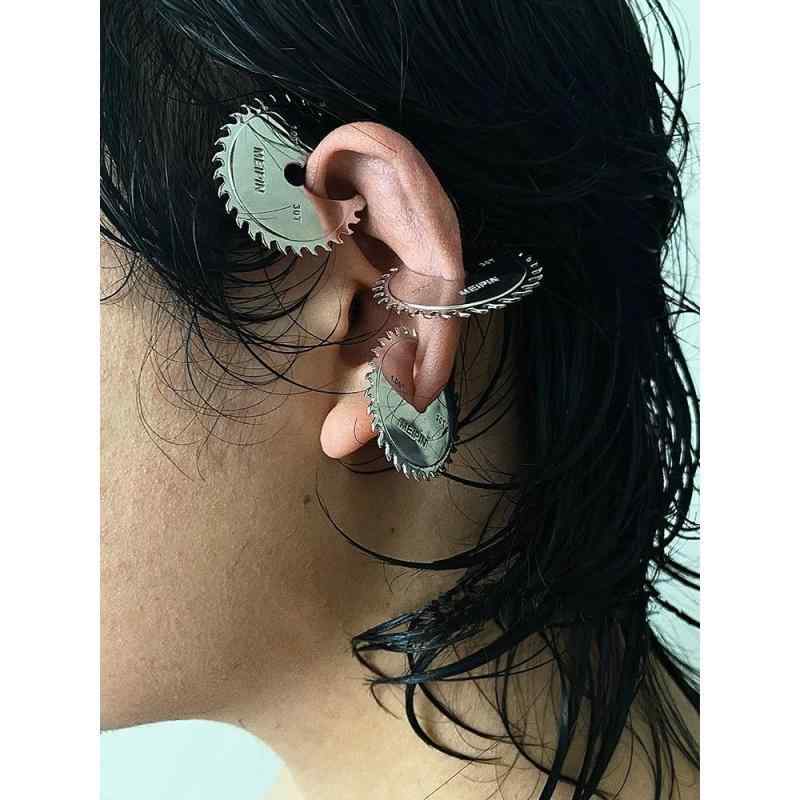 アクセサリー サイバーパンク かっこいい レディース メンズ イヤーカフ ノコギリ 歯車 イヤリング
