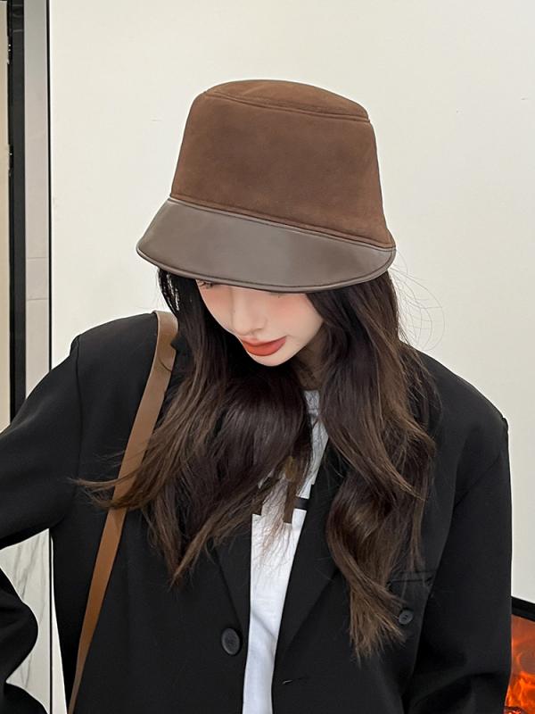 バケットハット 帽子 レディース かわいい おしゃれ 革 レザー 韓国 ベレー帽 カジュアル ブラック ブラウン