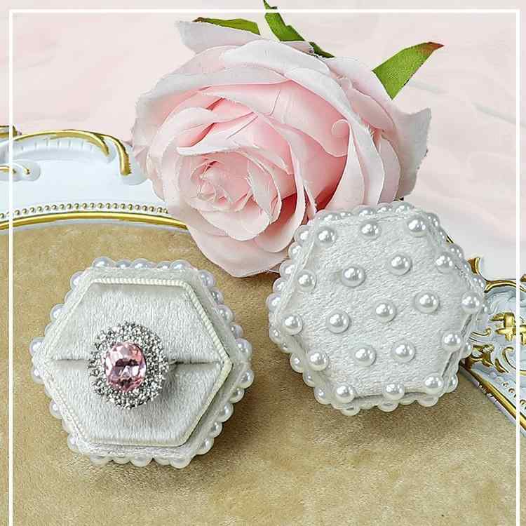 ジュエリーボックス ベルベット レトロ クラシック 指輪入れ リングケース ピアスケース イヤリングケース 収納ボックス アクセサリー収納 天地蓋 六角形 シン...