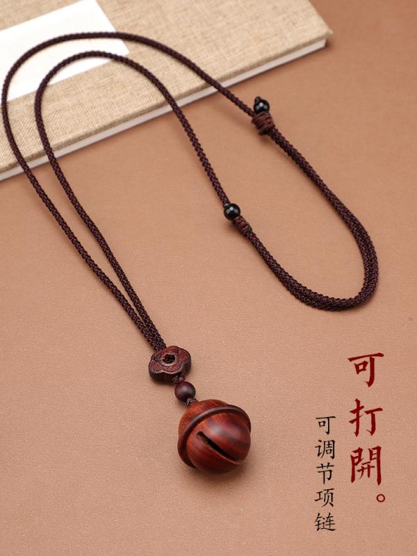 木製 ネックレス ペンダント アクセサリー サンダルウッド 男女兼用 鈴 レッド