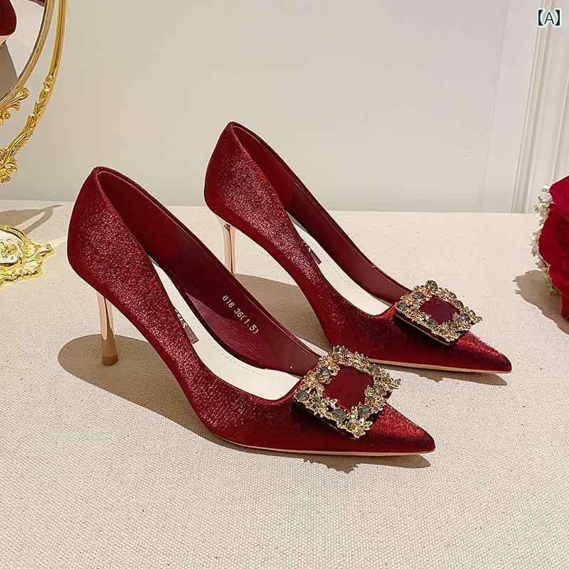 結婚式 お呼ばれ 靴 レディース ラインストーン ウェディングシューズ 中国風 ブライダル 足 疲れにく..