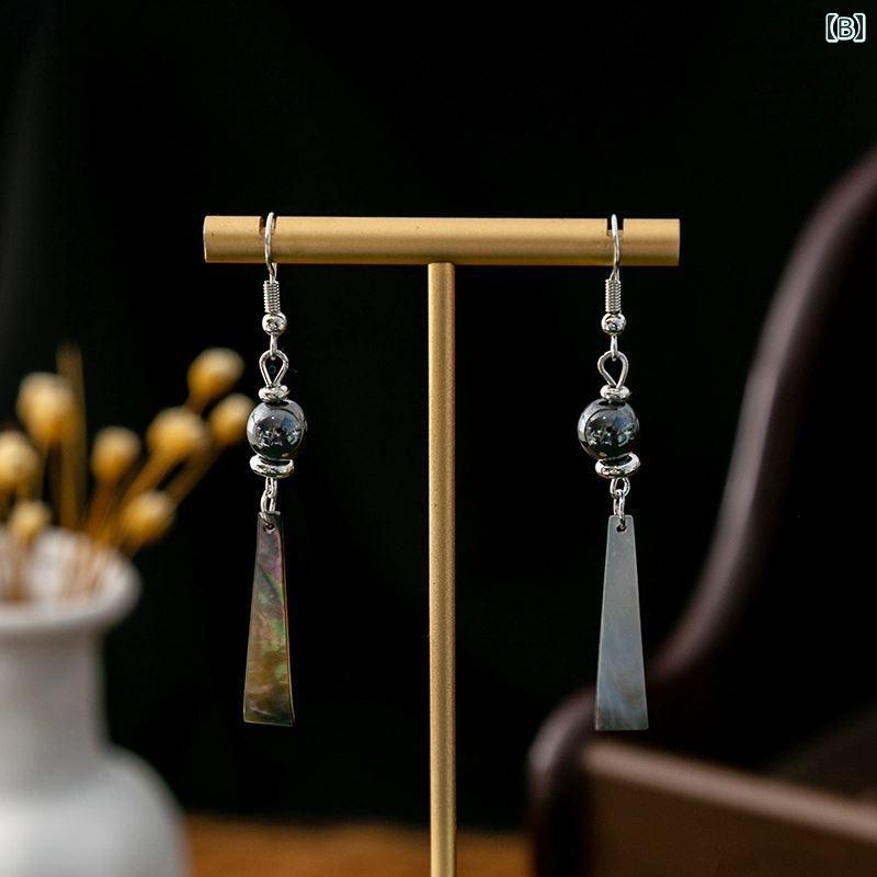 ピアス レディース アクセサリー おしゃれ ロング 中国風 イヤリング レトロ 揺れ...