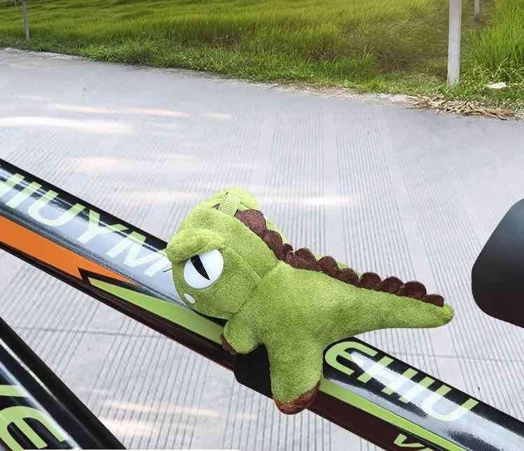 自転車 アクセサリー 装飾 かわいい ペンダント ロードバイク マウンテンバイク ハンドル オートバイ 恐竜 パンダ 人形