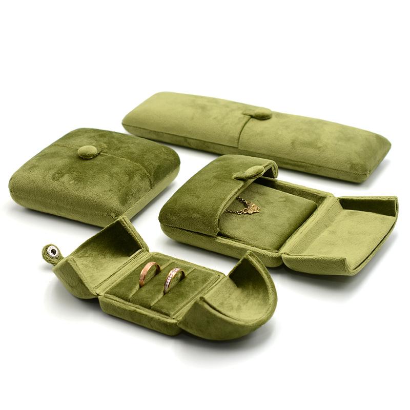 ジュエリーボックス アクセサリーケース 両開き ベルベット 指輪 ペアリング ピアス イヤリング ペンダント バングル ブレスレット 収納 保管 ディスプレイ ...