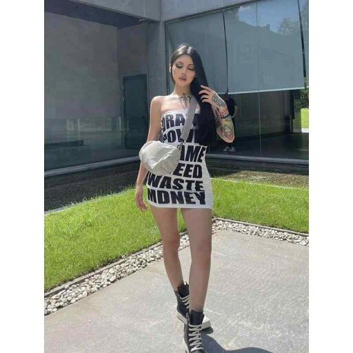 ワンピース レディース タイ風 セクシー スリム 細見え 花柄プリント チューブトップ ベアトップ シンプル ミニ丈 ワンピース レディース タイ風 セクシー スリム 細見え 花柄プリント チューブトップ ベアトップ シンプル ミニ丈