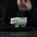 置物 陶器製 ミニ かわいい 子豚 ピッグ 動物 インテリア 卓上飾り デスク おしゃれ 工芸品 茶道 筆置き ペン置き ユニーク コレクション ラッキーアイテム