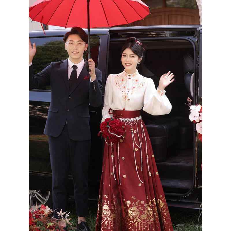 漢服 レディース 秀禾服 結婚式 披露宴 婚礼衣装 新婦用 高級感 豪華 エレガント 花嫁衣装 刺繡デザイン 上着 馬面スカート ツーピース セットアップ フォーマル パーティー 記念撮影 前撮り