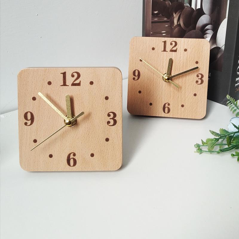 目覚まし時計 キッズ 子供部屋用 静音 サイレント シンプル おしゃれ 北欧風 無垢材 木製 卓上置き時計 ベッドサイド アラームクロック ブナ材 ウォールナット材 アナログ デジタル表示 電池式