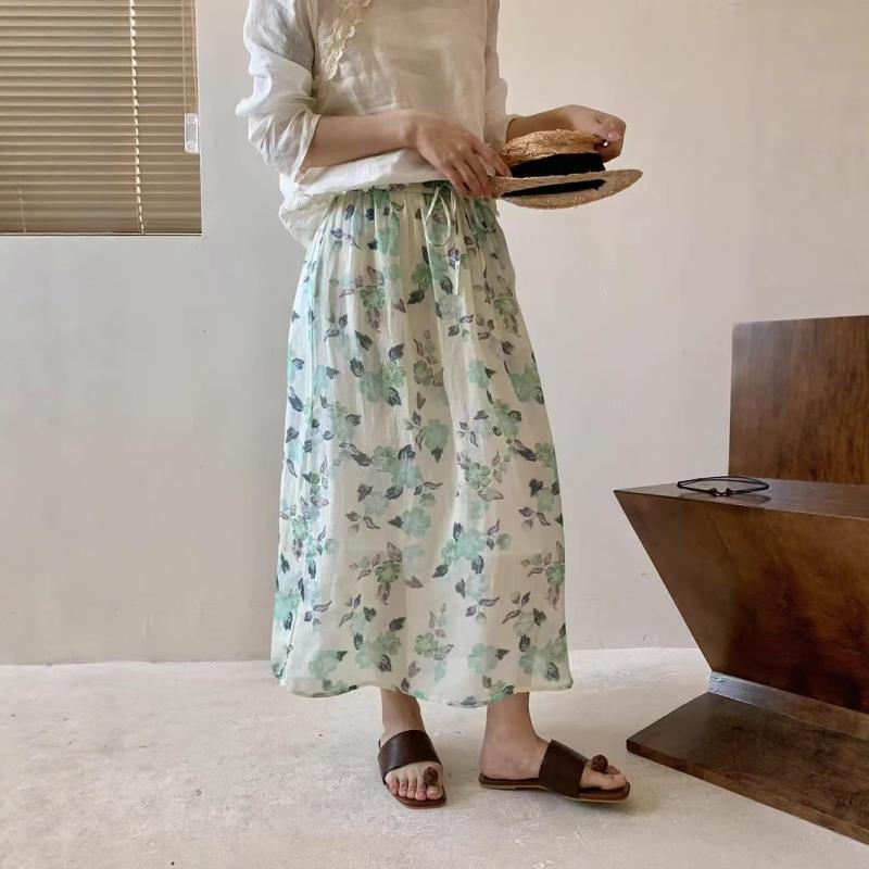 スカート レディース 森ガール ナチュラルスタイル 夏物 小花柄 プリント ハイウエスト Aライン フレアスカート ロング丈 ミモレ丈 ウエストゴム ゆったり 体型カバー ドレープ感 麻素材 リネン 上品 文芸風